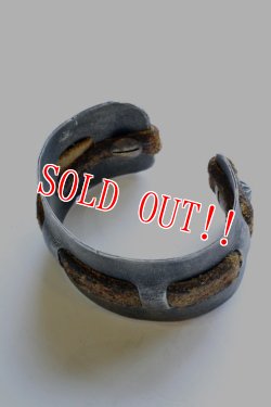 画像3: 「J.AUGUR DESIGN」 Silver × Leather Brace ジュディーオーガーデザイン シルバー＆ヴィンテージレザー バングル  [Type. A]
