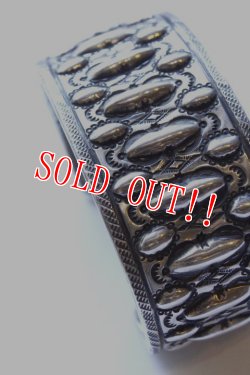 画像4: 「Mt.hill Premium」Repoussed Cuff マウントヒル プレミアム　打ち出しバングル [No.1/Sep.26th 2017]