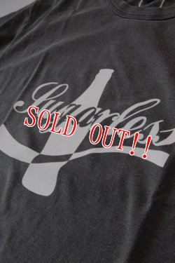 画像2: 「Sugar & Co.」Print Drop Tee ”Sugarless” シュガーアンドカンパニー ドロップ Tシャツ シュガーレス コーラ [フェードブラック]