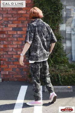 画像16: 「CAL O LINE」CATALINA SHIRT PRINT キャルオーライン カタリナシャツ プリントリップル生地 CL221-039P [ブラック]