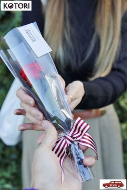 画像8: 「KOTORI」×「JAMS」クリスマスローズ フラワーキャンドルセット プリザーブドフラワー 枯れない薔薇 [レッド]