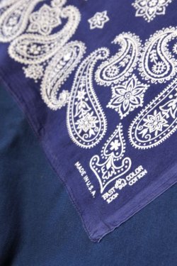 画像3: 「ILL180°」×「KOTSUBO」VINTAGE BANDANA SWEAT SHIRT イルワンエイティ ヴィンテージバンダナ スウェットシャツ ILL241-11L [ネイビー]