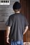 画像7: 「ILL180°」"CHARLES PETERSON" Tee（HUB2 KURT） イルワンエイティ ニルバーナ ライブプリント 半袖 Tシャツ ILL251-41B [ブラック]