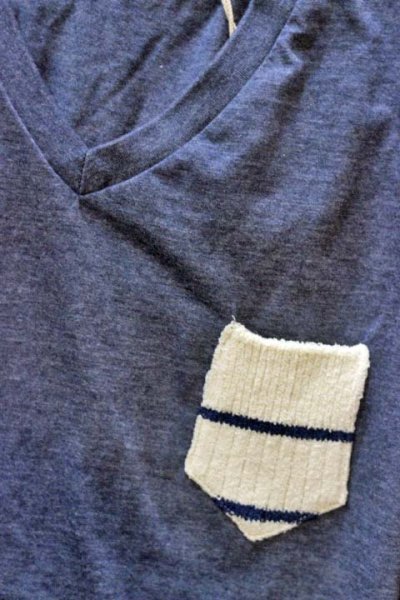 画像1: 「Jackman」 V Neck Socks Pocket Tee  MADE IN USA ジャックマン Vネック ソックスポケット半袖Tシャツ アメリカ製 [ネイビー]