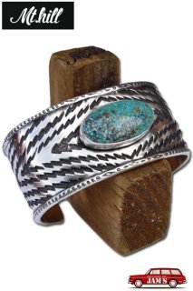 Mt.hill」 マウントヒル チップインレイド カフバングル Mt.hill」 マウントヒル チップインレイド カフバングル