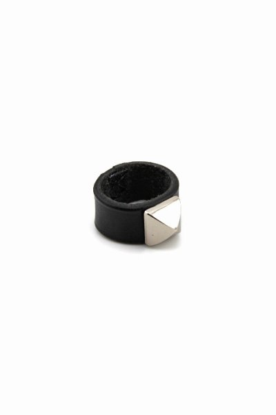 画像3: 「ILL180°」×「QUESTARS」LEATHER RING イルワンエイティ クエスターズ コラボ  レザースタッズリング ILL241-53 [ブラック]