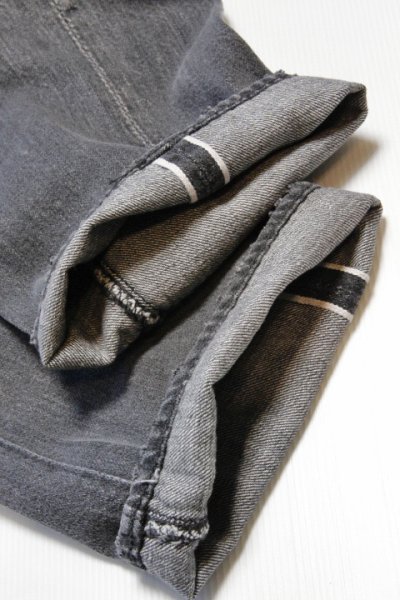 画像2: 「FULLCOUNT」STRAIGHT BLACK DENIM DARTFORD Lot ＃1101BKSSHW 11.5oz フルカウント ストレートデニム スーパースムース ヴィンテージ加工 [フェードブラック]