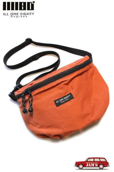 画像2: 「ILL180°」×「MT.RAINIER DESIGN」ONE PANEL BAG イルワンエイティ マウントレーニア コラボ ワンパネル スモールバッグ ILL242-38MD [ブラック・ラスト] (2)