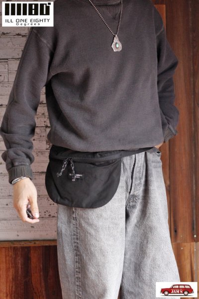 画像16: 「ILL180°」×「MT.RAINIER DESIGN」ONE PANEL BAG イルワンエイティ マウントレーニア コラボ ワンパネル スモールバッグ ILL242-38MD [ブラック・ラスト] (16)