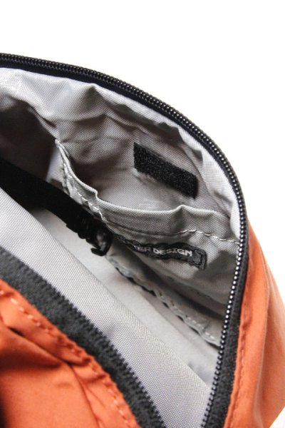 画像5: 「ILL180°」×「MT.RAINIER DESIGN」ONE PANEL BAG イルワンエイティ マウントレーニア コラボ ワンパネル スモールバッグ ILL242-38MD [ブラック・ラスト] (5)