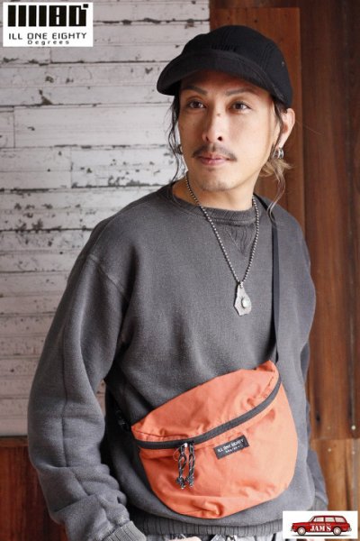 画像9: 「ILL180°」×「MT.RAINIER DESIGN」ONE PANEL BAG イルワンエイティ マウントレーニア コラボ ワンパネル スモールバッグ ILL242-38MD [ブラック・ラスト] (9)